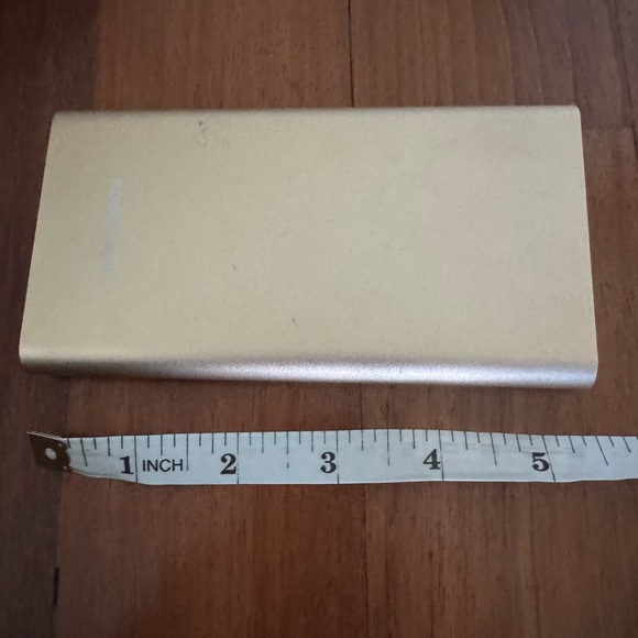 PowerAdd External Battery - Picture 4 of 7